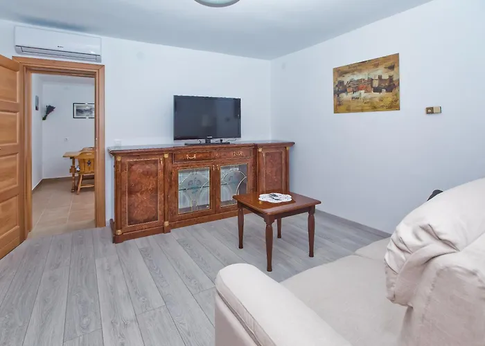 Apartamento Peaceful Old Town With Sea And Sunrise Views