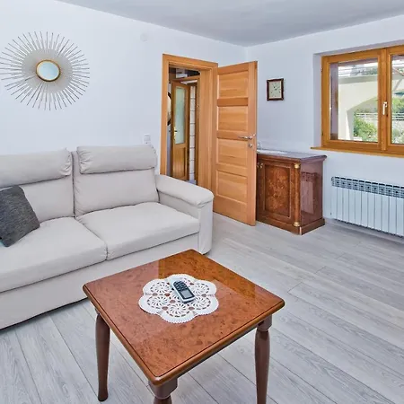 Apartment Peaceful Old Town With Sea And Sunrise Views *
