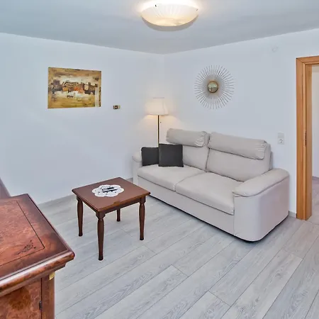 Peaceful Old Town With Sea And Sunrise Views Apartment Hvar Town