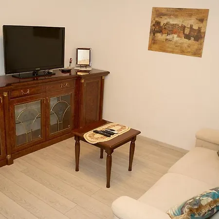 Peaceful Old Town With Sea And Sunrise Views Apartman