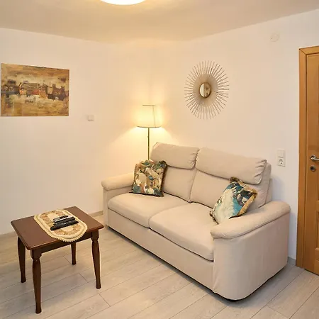 Peaceful Old Town With Sea And Sunrise Views Appartement Hvar Town