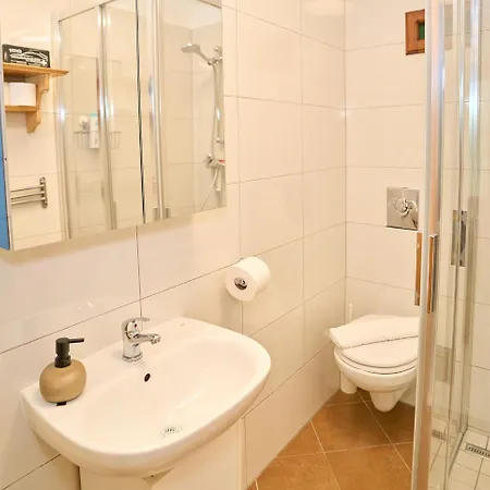 Peaceful Old Town With Sea And Sunrise Views *