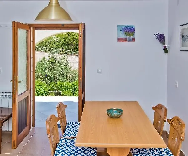 Apartamento Peaceful Old Town With Sea And Sunrise Views Hvar Town