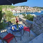 Peaceful Old Town With Sea And Sunrise Views דירה חוואר